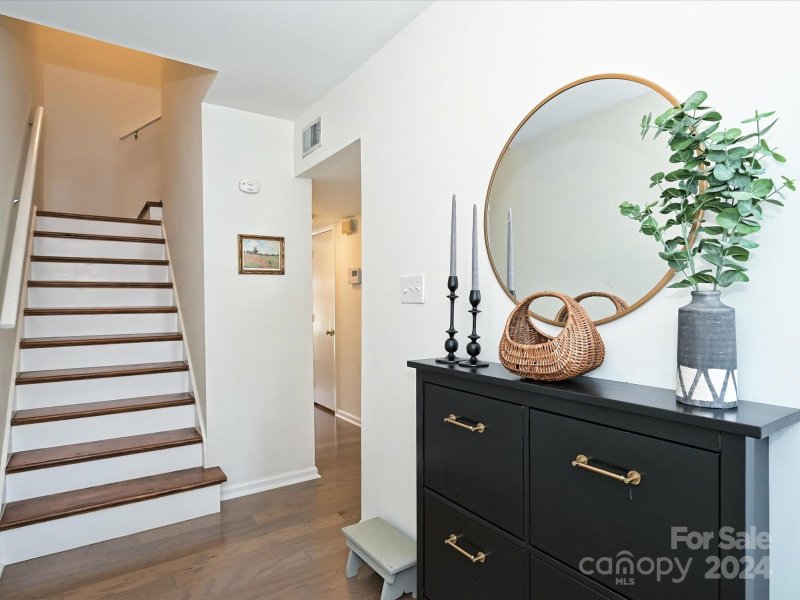 Property image 4 at 3628 Maple Glenn Lane, Charlotte, NC 28226