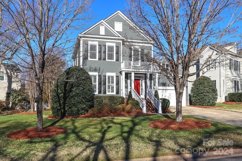 Property image 3 at 3701 Selwyn Farms Lane, Charlotte, NC 28209