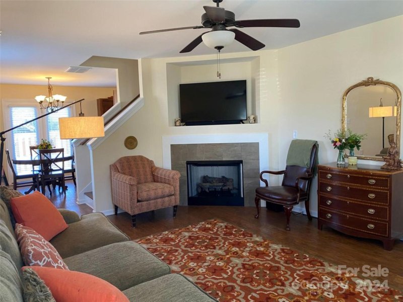 Property image 5 at 10 Barnett Shoals Drive, Weaverville, NC 28787