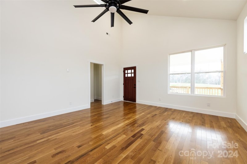 Property image 4 at 1719 Newcastle Street, Charlotte, NC 28216