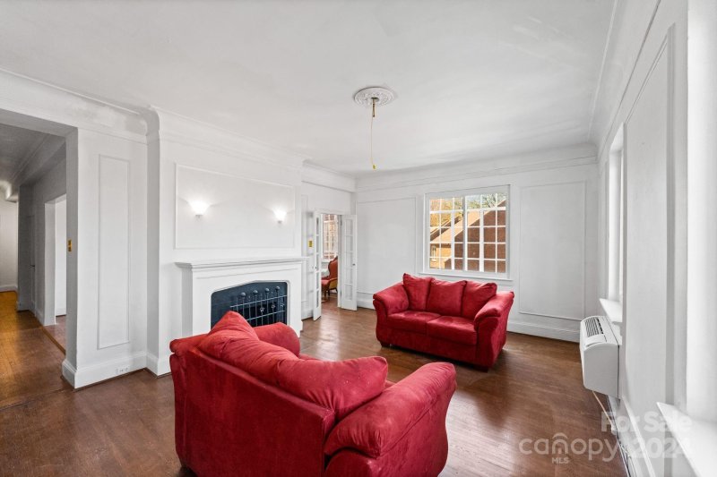 Property image 5 at 301 10th Street, Charlotte, NC 28202