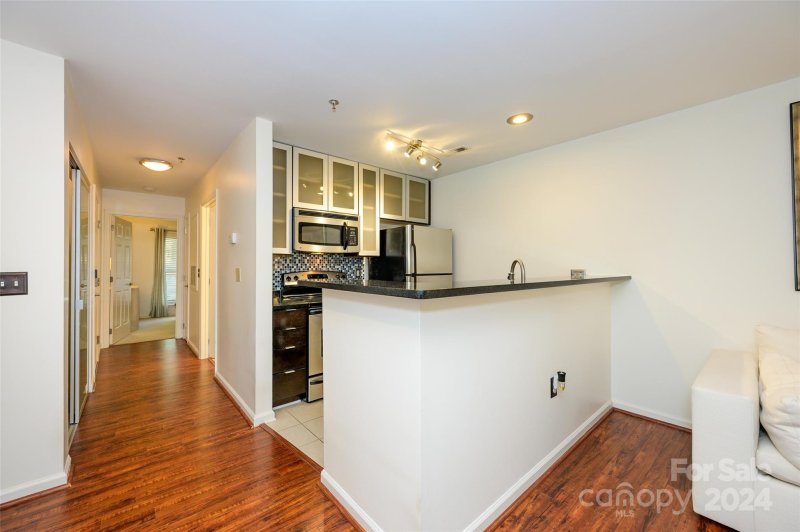 Property image 4 at 525 N Graham Street, Charlotte, NC 28202