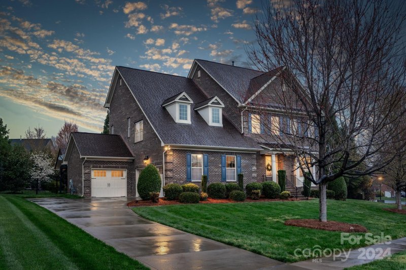 Property image 2 at 1100 Crooked River Drive, Waxhaw, NC 28173