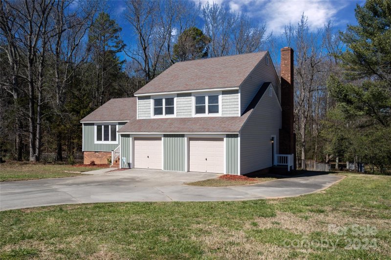 Property image 3 at 1012 Sandy Court, Gastonia, NC 28056