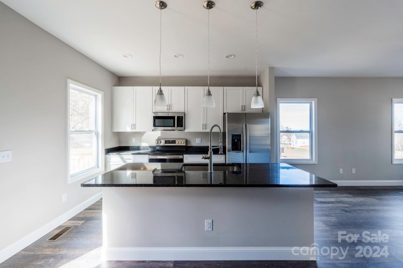 Property image 3 at 10 Berry Crest Lane, Arden, NC 28704