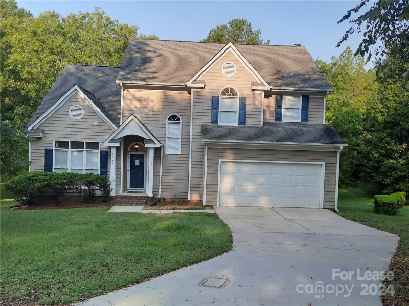 Property image 2 at 4326 Silvermere Way, Charlotte, NC 28269