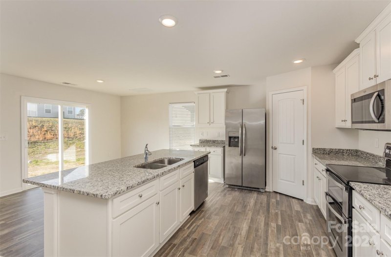 Property image 3 at 344 Aubrey Woods Drive, Kings Mountain, NC 28086