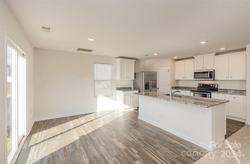 Property image 5 at 344 Aubrey Woods Drive, Kings Mountain, NC 28086