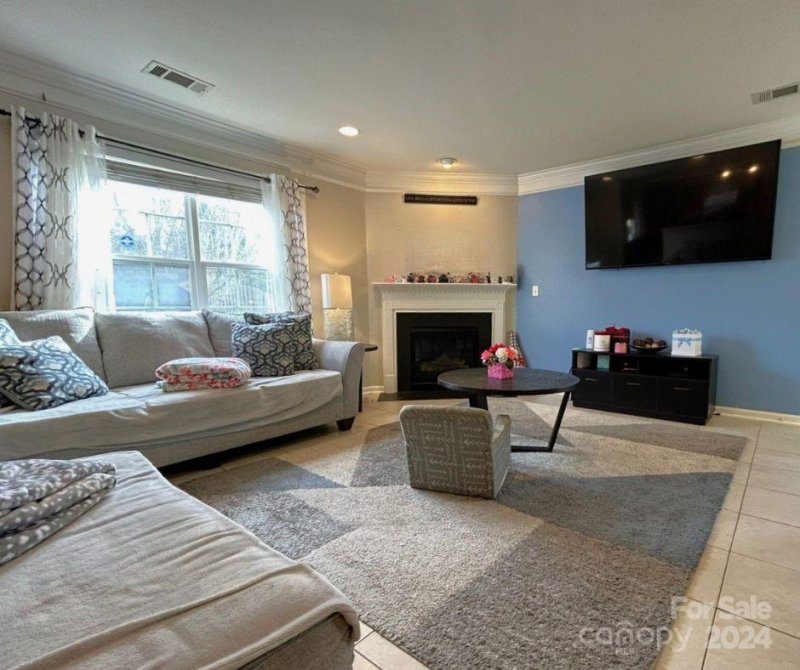 Property image 2 at 14201 Waterlyn Drive, Charlotte, NC 28278