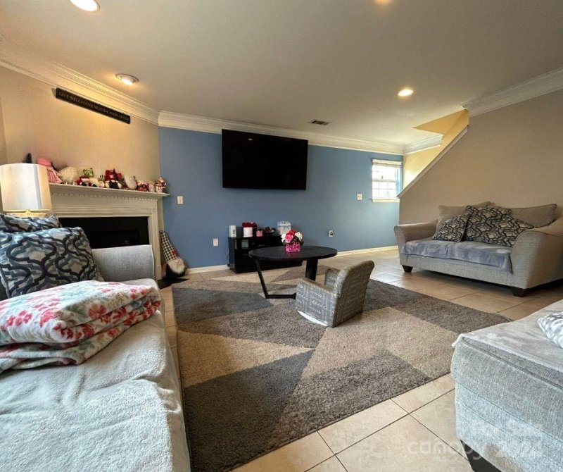 Property image 3 at 14201 Waterlyn Drive, Charlotte, NC 28278