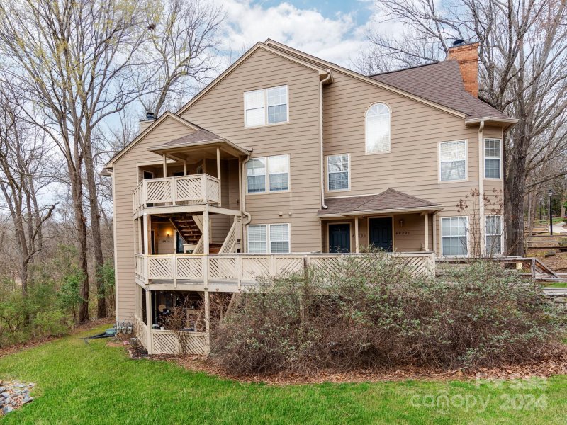 Property image 2 at 6020 Gray Gate Lane, Charlotte, NC 28210