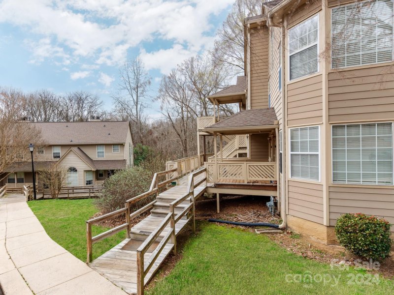 Property image 3 at 6020 Gray Gate Lane, Charlotte, NC 28210