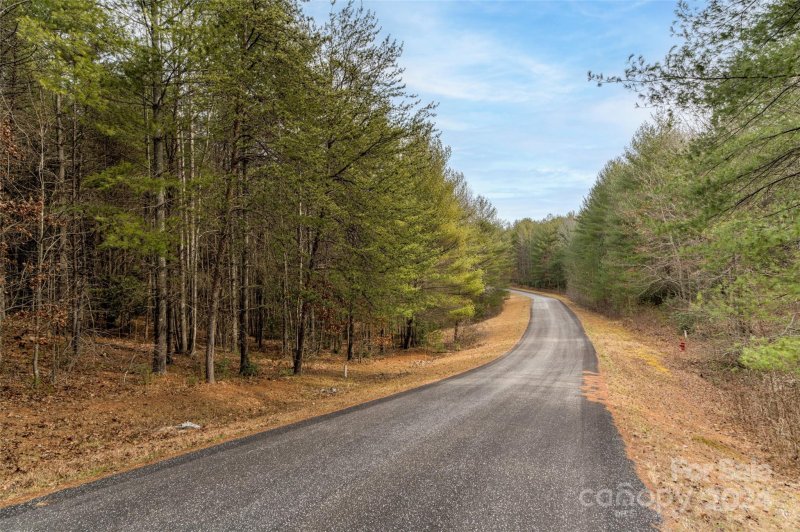 Property image 5 at 1064 Sale Drive, Morganton, NC 28655