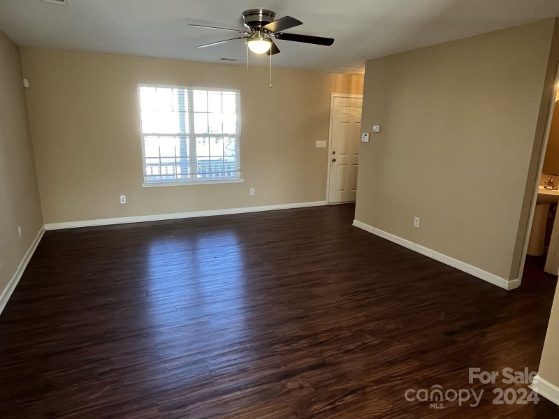 Property image 4 at 6914 Maddox Court, Charlotte, NC 28269