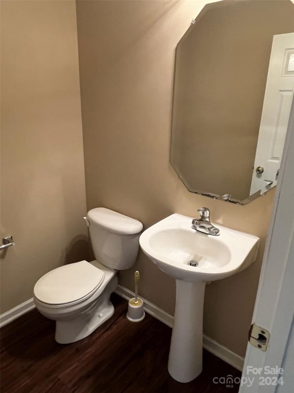 Property image 5 at 6914 Maddox Court, Charlotte, NC 28269