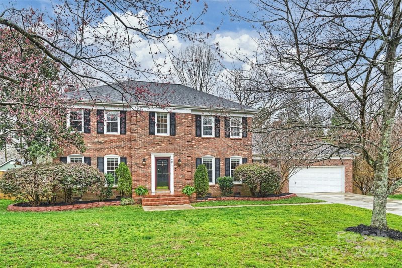 Property image 2 at 6217 Emsworth Lane, Charlotte, NC 28277