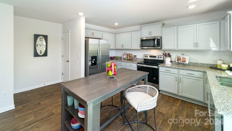 Property image 5 at 1800 Bright Hope Lane, Dallas, NC 28034