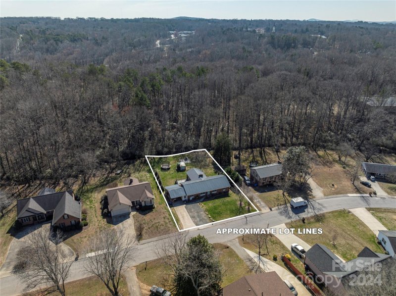 Property image 2 at 219 Rock Creek Drive, Lincolnton, NC 28092