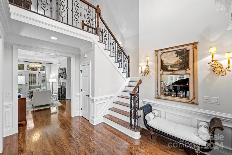 Property image 3 at 3324 Maryhurst Lane, Charlotte, NC 28226