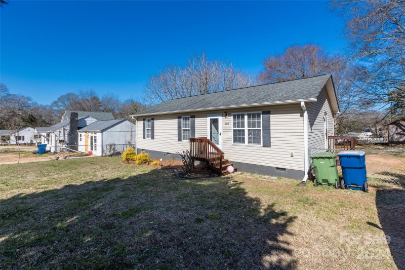 Property image 2 at 206 Cherry Street, Belmont, NC 28012