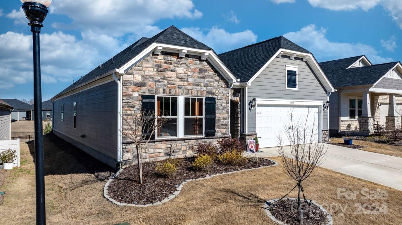 Property image 2 at 5099 Turtle Creek Drive, Denver, NC 28037