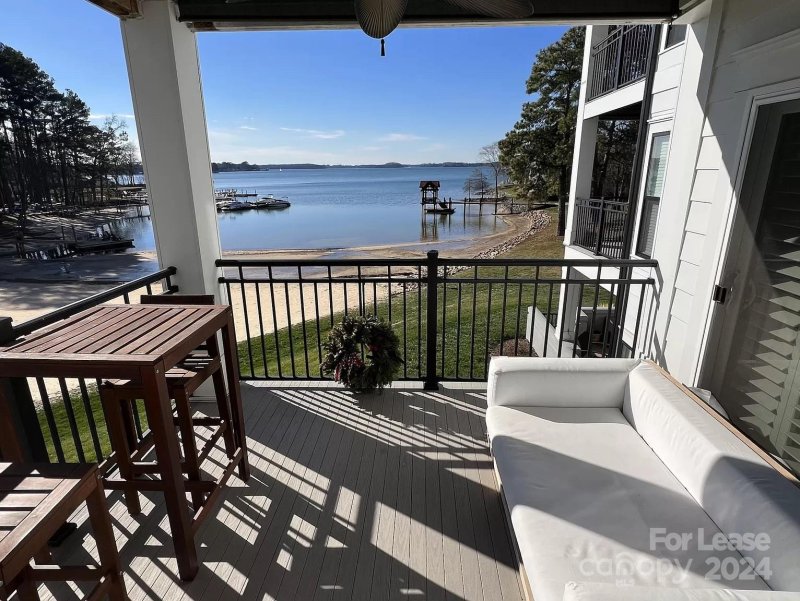 Property image 4 at 17811 Half Moon Lane, Cornelius, NC 28031