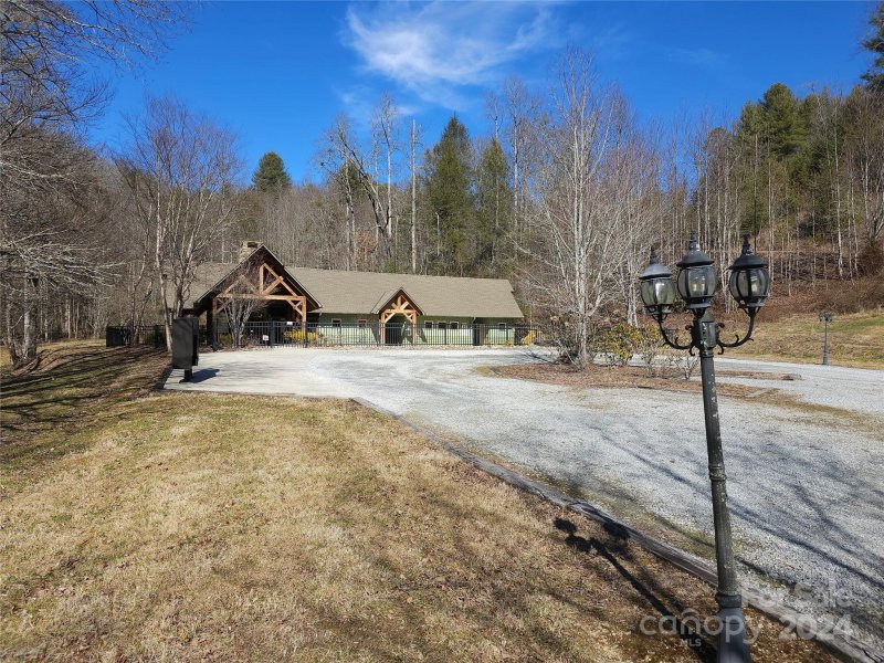 Property image 5 at 205 Morning Air Lane, Hendersonville, NC 28792