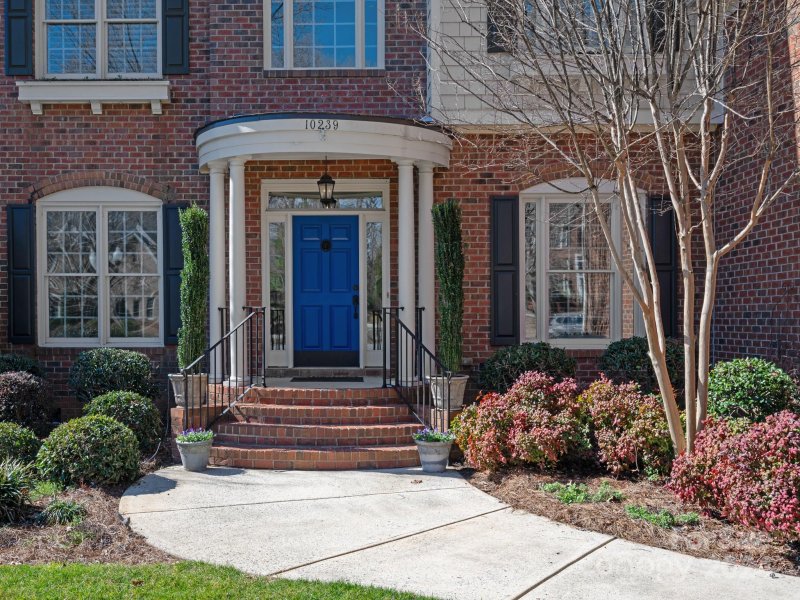 Property image 2 at 10239 Hazelview Drive, Charlotte, NC 28277