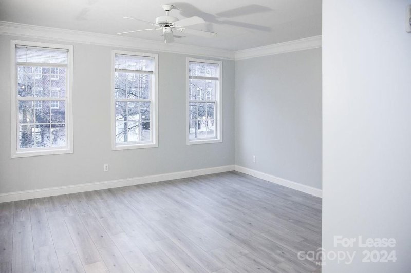 8845 Arbor Creek Drive