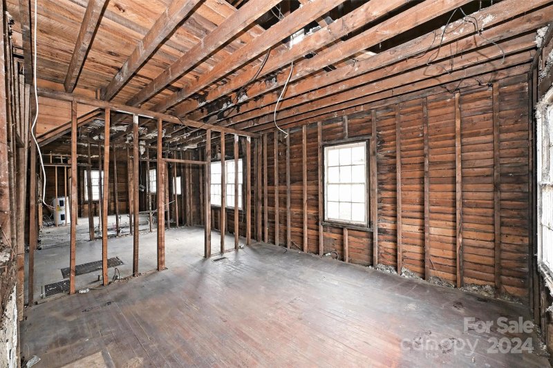 Property image 5 at 210 S Millon Street, Gastonia, NC 28052