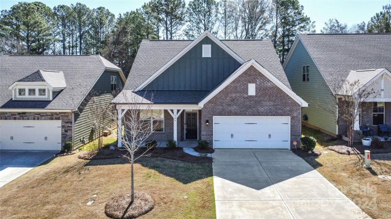 Property image 3 at 546 Rustlewood Way, Rock Hill, SC 29732