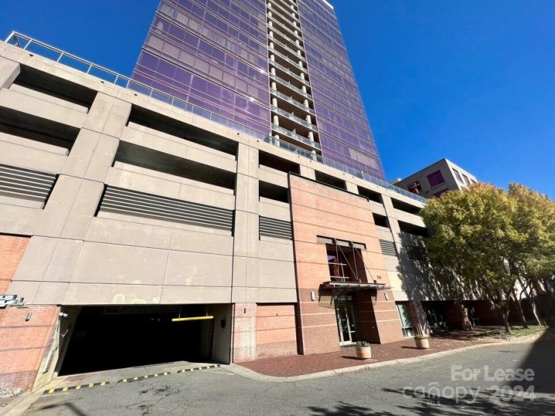 Property image 2 at 315 Arlington Avenue, Charlotte, NC 28203