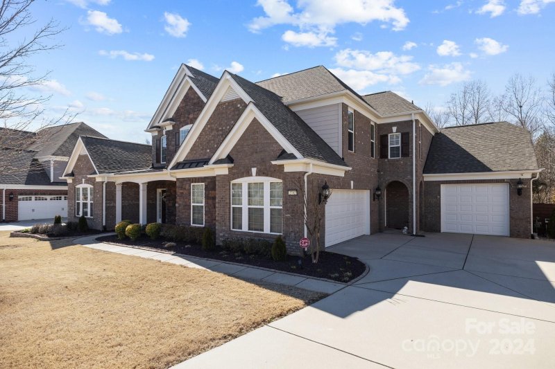 Property image 2 at 2702 Creek Manor Drive, Waxhaw, NC 28173