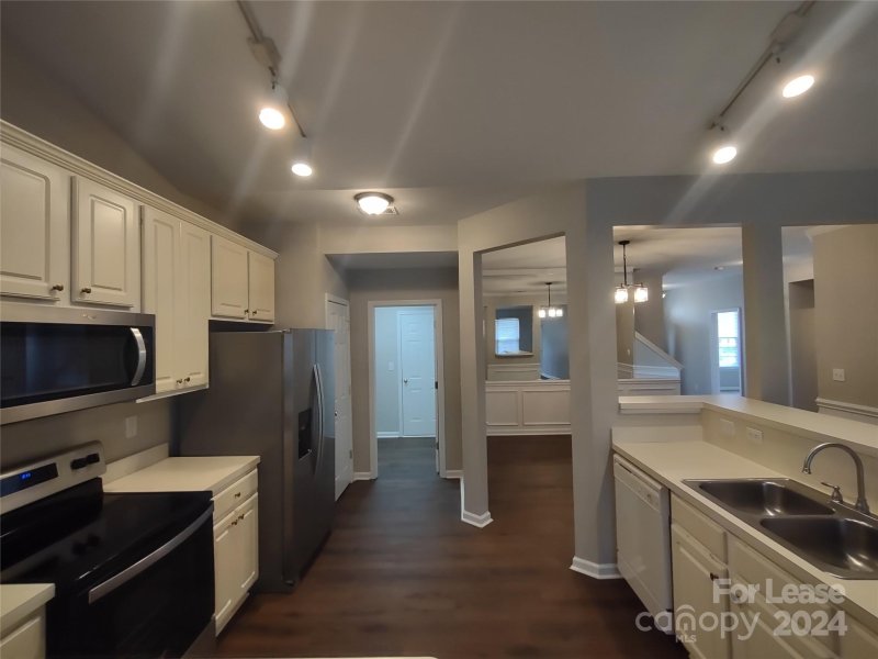 Property image 4 at 4510 Glenlea Commons Drive, Charlotte, NC 28216