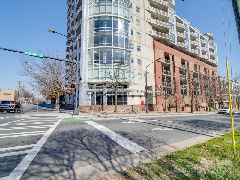 Property image 2 at 505 6th Street, Charlotte, NC 28202