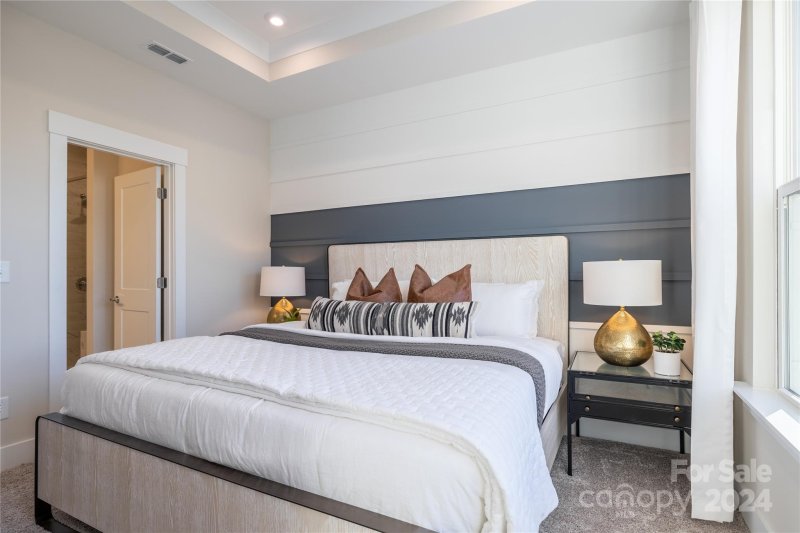 Property image 4 at 4027 Capital Ridge Court, Charlotte, NC 28205