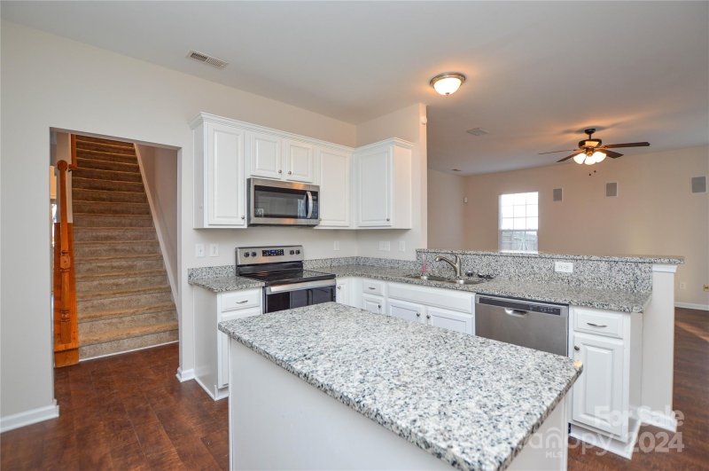 Property image 4 at 7005 Winter Garden Drive, Concord, NC 28025