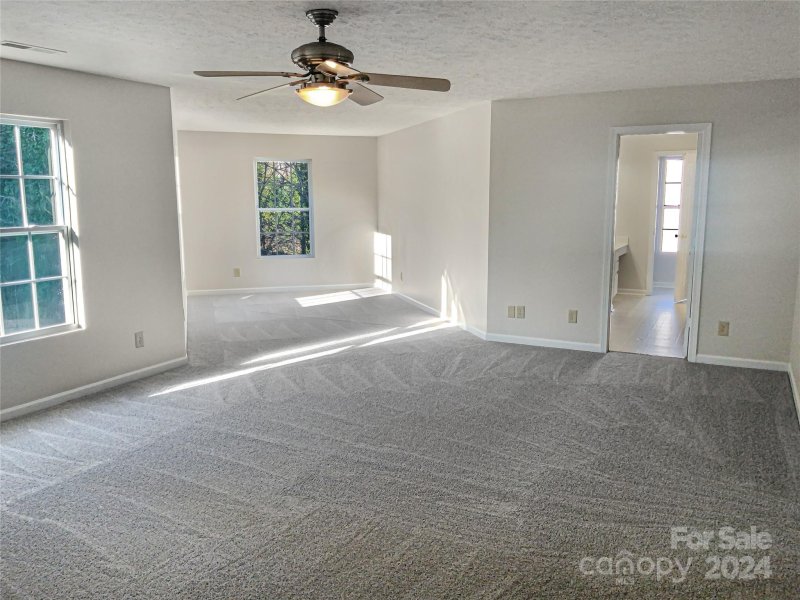 Property image 5 at 325 Settlers Ridge Drive, Kannapolis, NC 28081