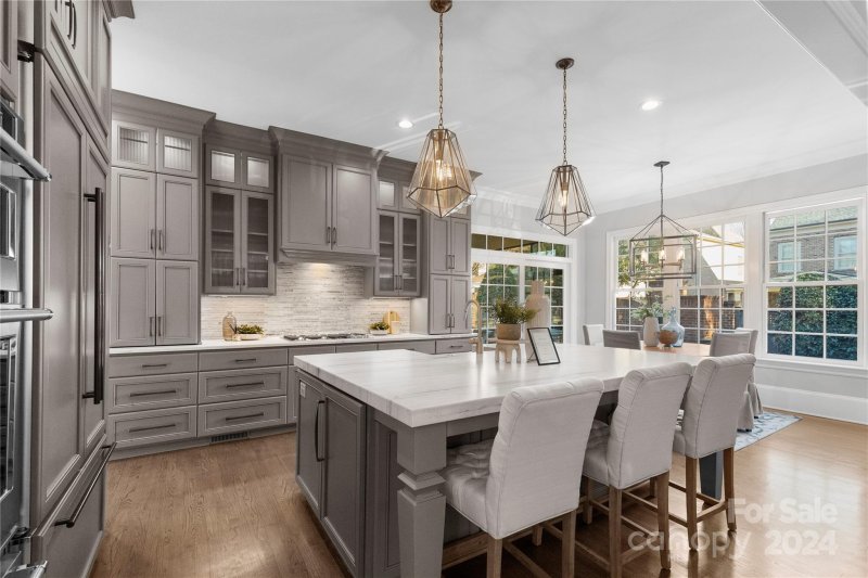 Property image 5 at 8925 Heydon Hall Circle, Charlotte, NC 28210