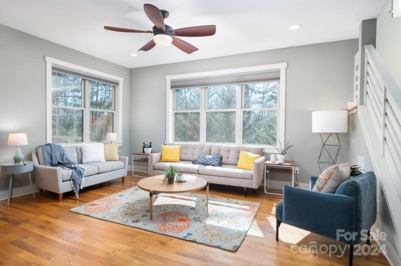 Property image 4 at 6 Reese Road, Asheville, NC 28805