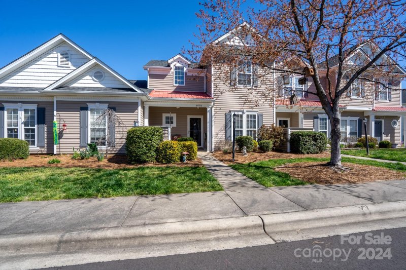 4054 Center Place Drive