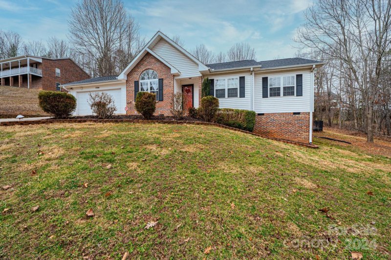 Property image 2 at 7799 Piney Mountain Street, Hickory, NC 28602