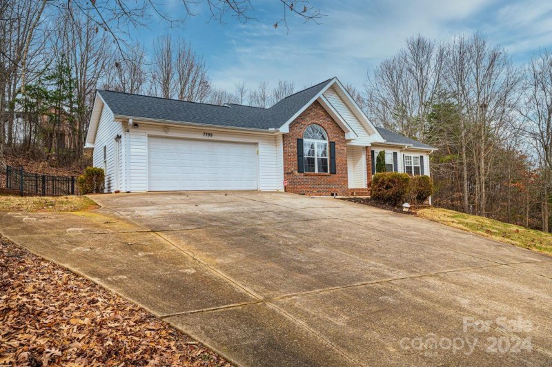 Property image 4 at 7799 Piney Mountain Street, Hickory, NC 28602