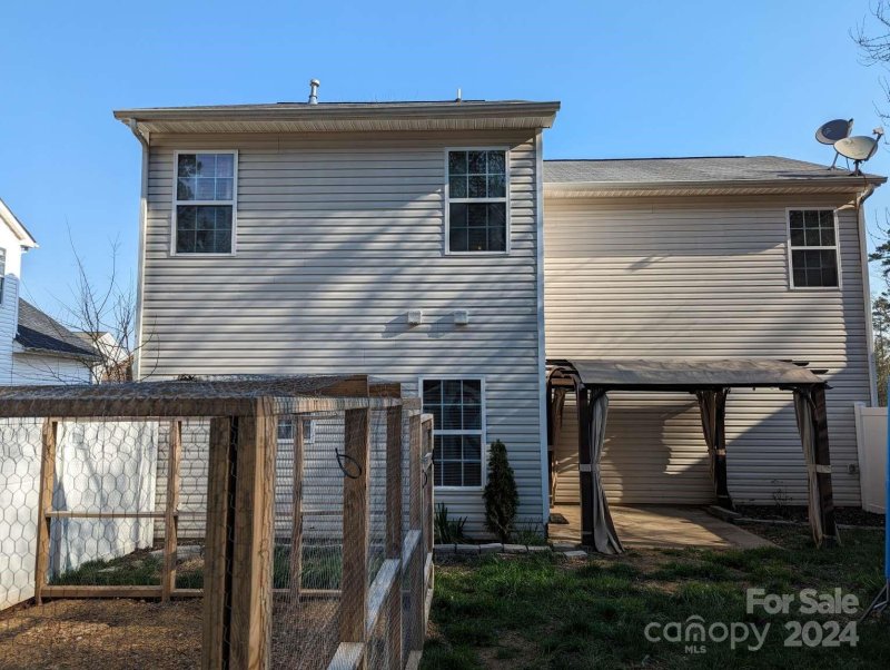 Property image 3 at 582 Winborne Avenue, Concord, NC 28025