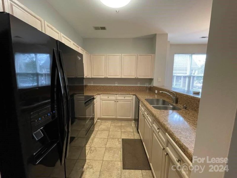 Property image 4 at 713 Northeast Drive, Davidson, NC 28036