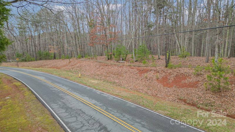 Property image 4 at 9215 Island Point Road, Charlotte, NC 28278