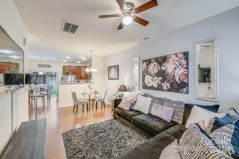 Property image 3 at 13525 Browhill Lane, Charlotte, NC 28278