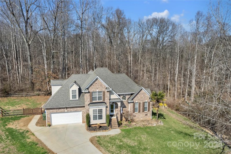 Property image 2 at 113 Pine Bluff Court, Mount Holly, NC 28120