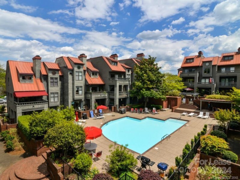 9041 J M Keynes Drive