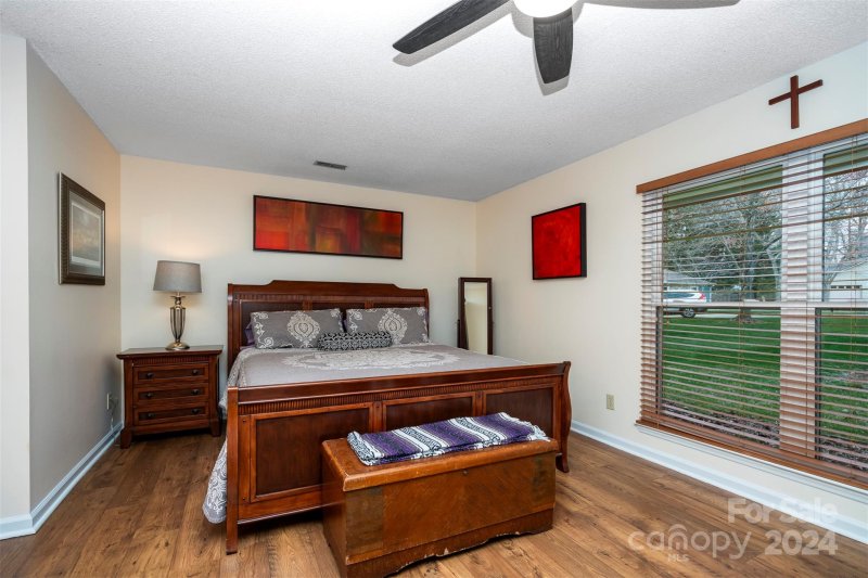 Property image 3 at 9204 Aylesbury Lane, Mint Hill, NC 28227